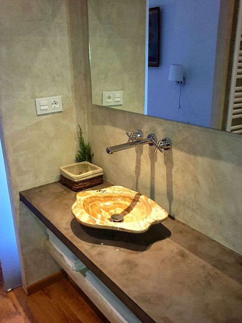 HOME_02